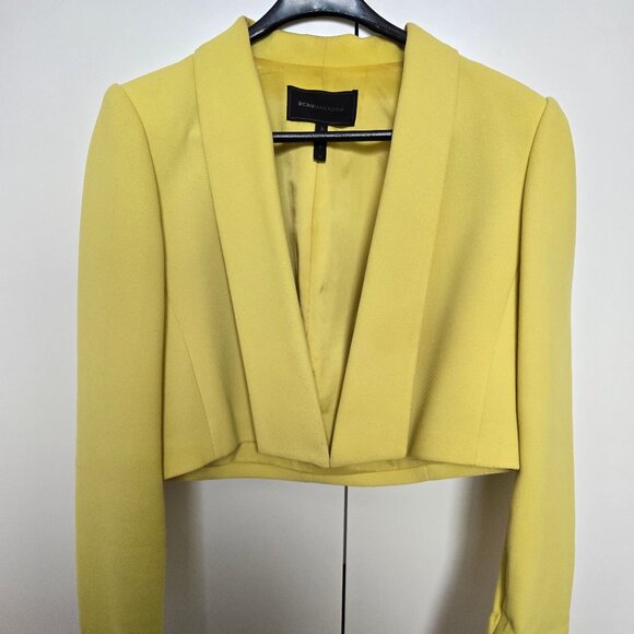 BCBGMAXAZRIA Yellow Cropped Hook Blazer - Picture 1 of 2
